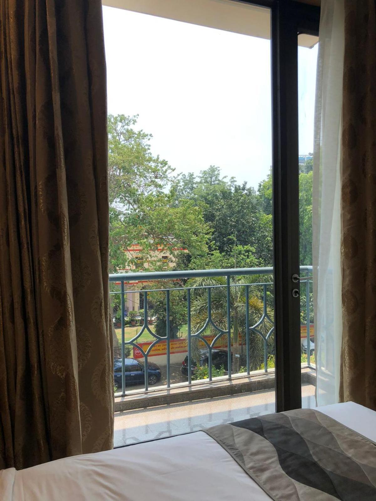 UDS Villa B&B Nuova Delhi Esterno foto